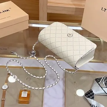 Happy Carry Women’s Handbag